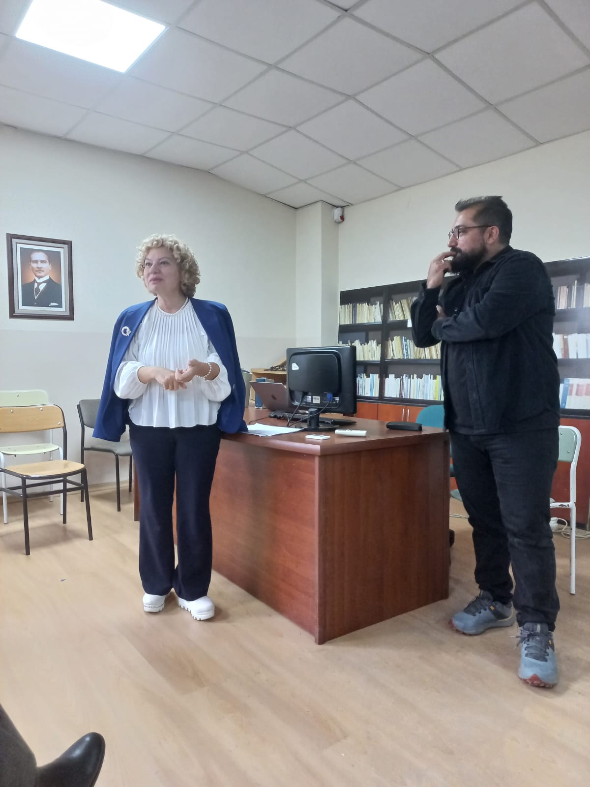 'Elmas Kol' Film Gösterimi